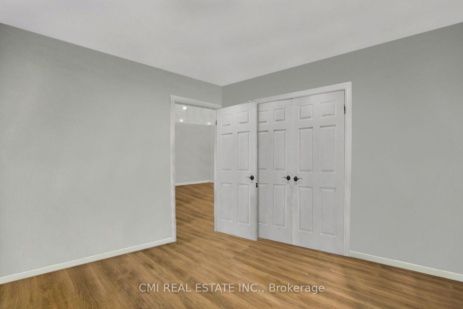 Photo 18 of 1226 Wigle Avenue, Windsor, Sandwich — HOMEH
