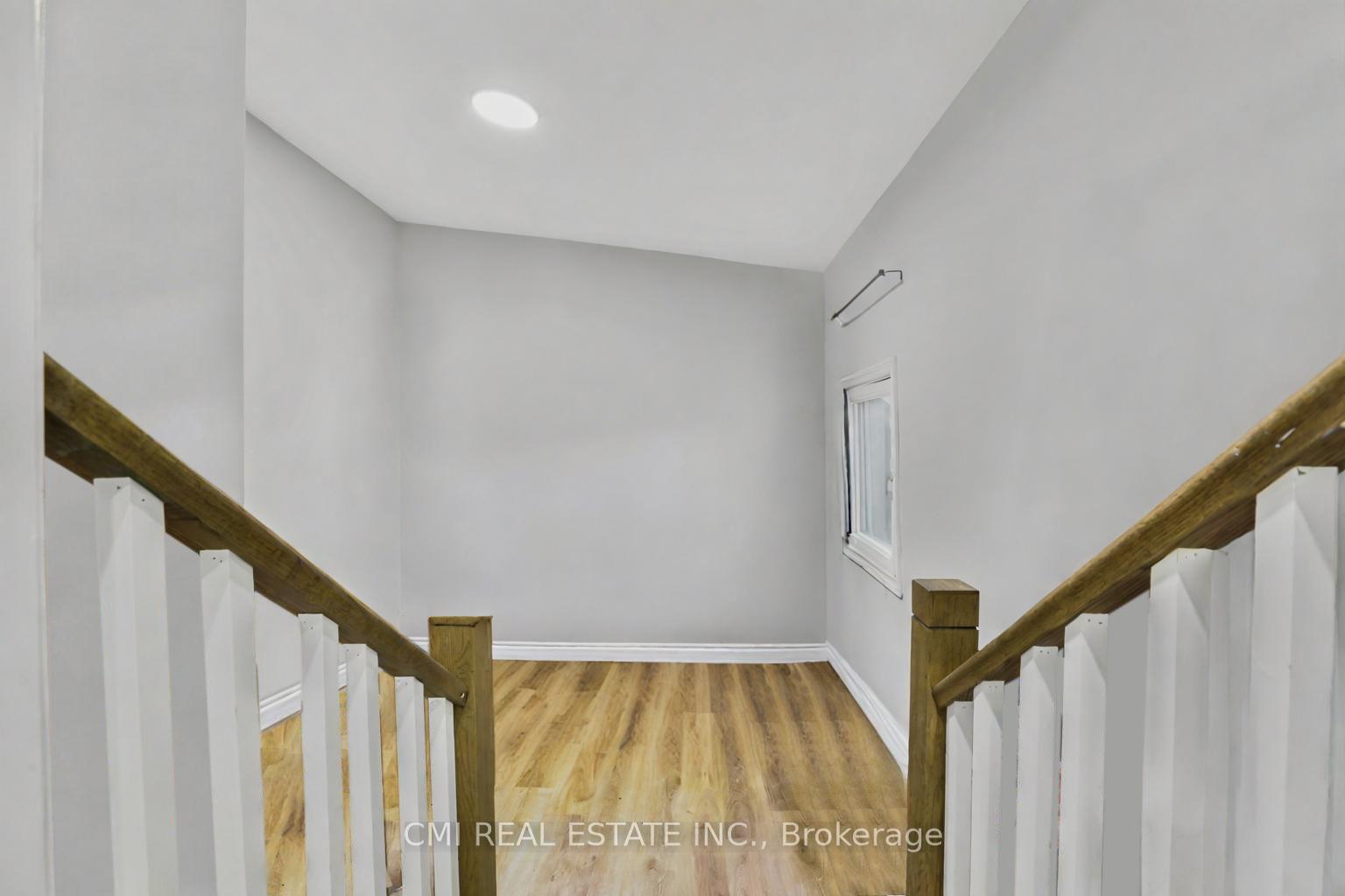 Photo 22 of 1226 Wigle Avenue, Windsor, Sandwich — HOMEH