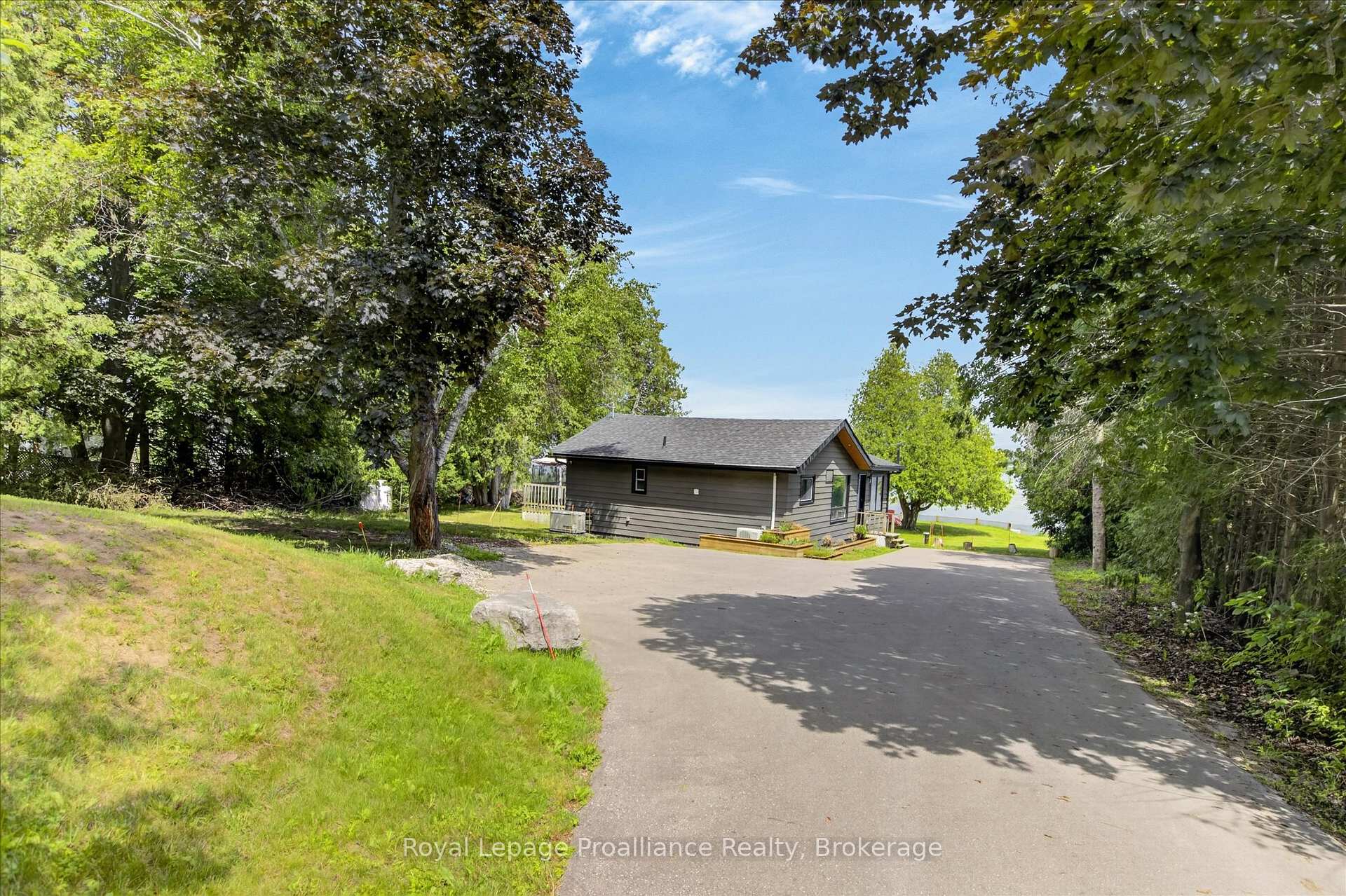 Photo 5 of 18 Osprey Road, Kawartha Lakes, Emily — HOMEH