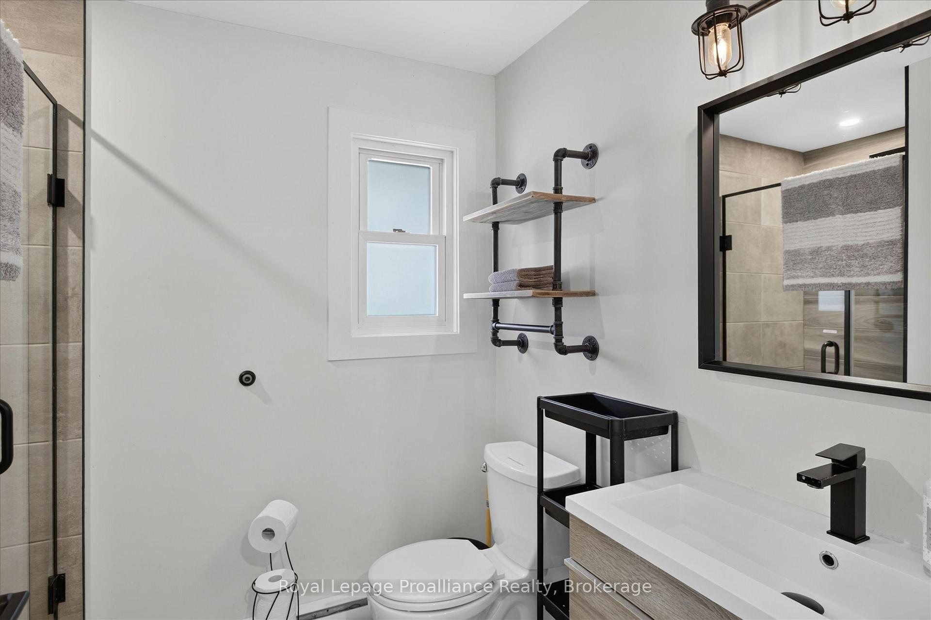 Photo 20 of 18 Osprey Road, Kawartha Lakes, Emily — HOMEH