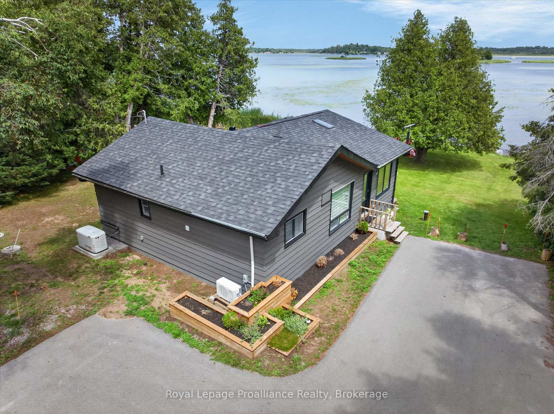 Photo 44 of 18 Osprey Road, Kawartha Lakes, Emily — HOMEH