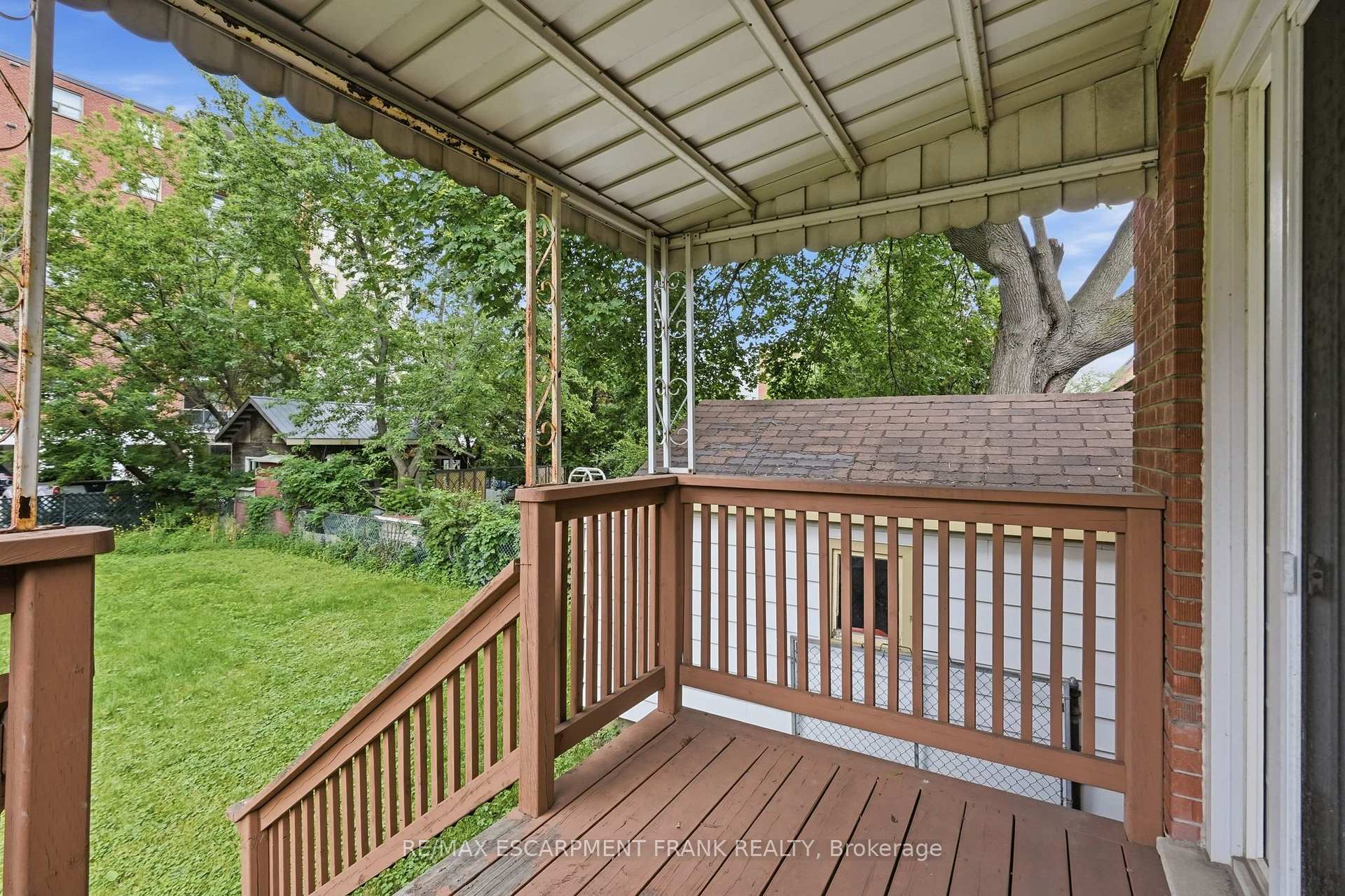 Photo 42 of 24 Cliff Avenue, Hamilton, Eastmount — HOMEH