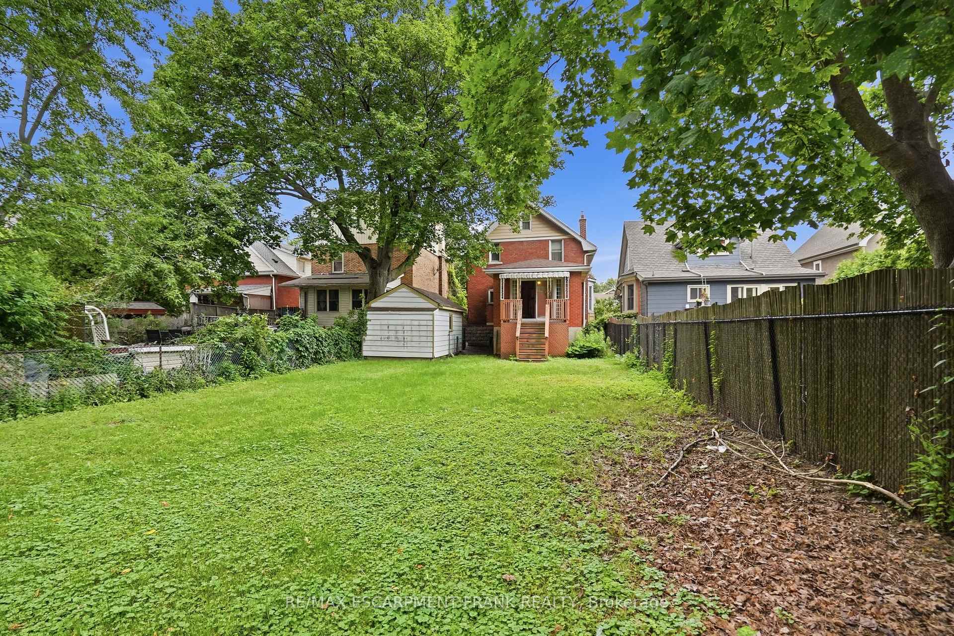 Photo 45 of 24 Cliff Avenue, Hamilton, Eastmount — HOMEH