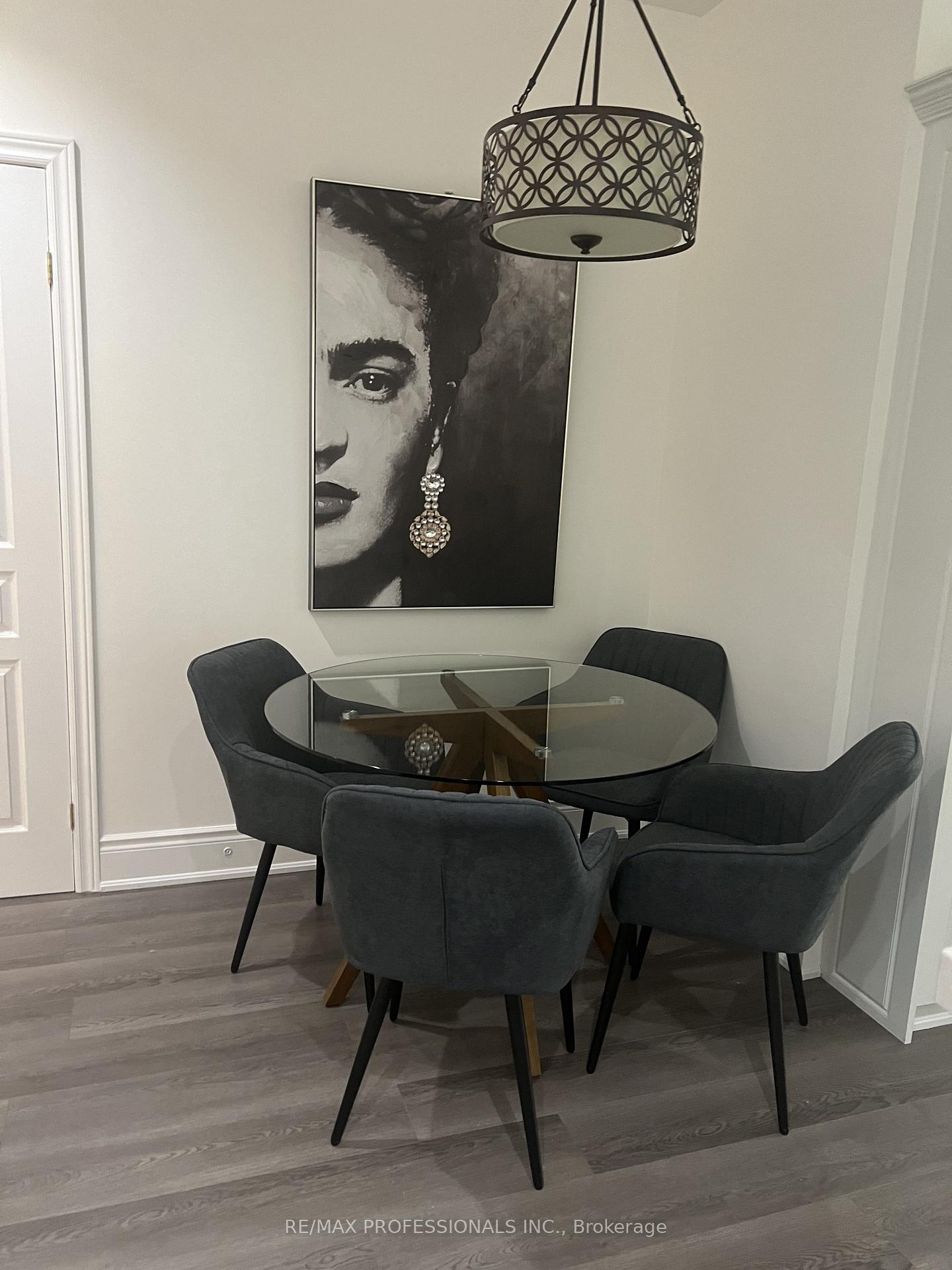 Photo 11 of Unit 305, 102 Bloor Street W, Toronto, The Annex — HOMEH