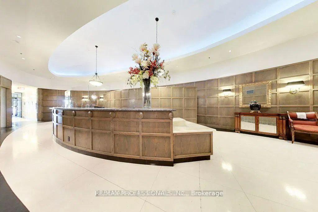 Photo 16 of Unit 305, 102 Bloor Street W, Toronto, The Annex — HOMEH