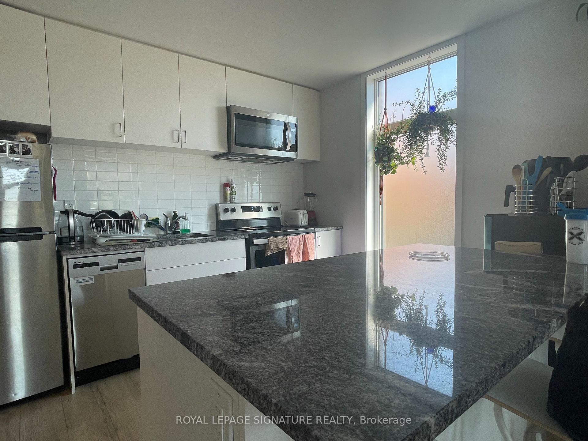 Photo 3 of Unit 95B, 1760 Simcoe Street N, Oshawa, Samac — HOMEH