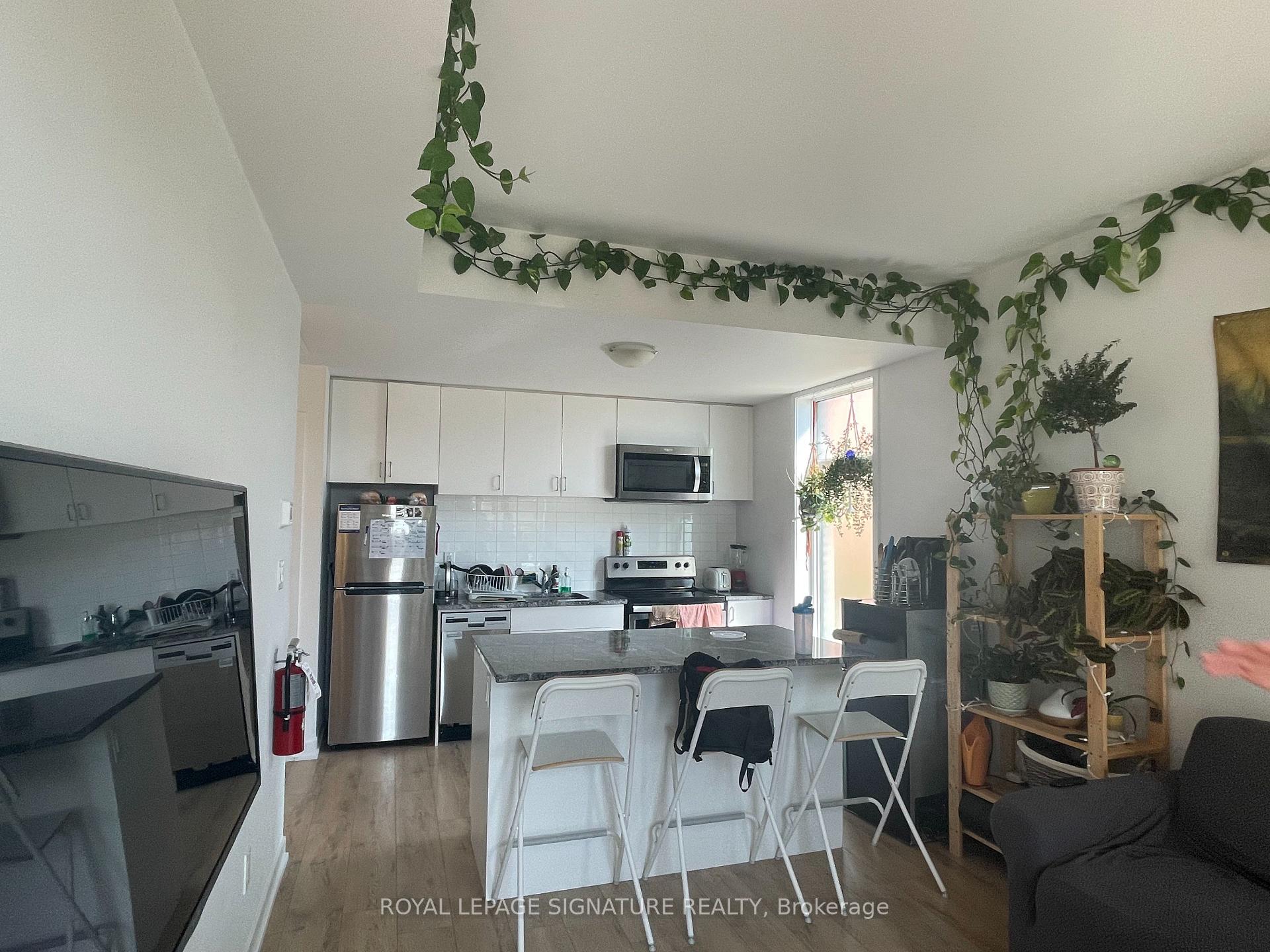 Photo 4 of Unit 95B, 1760 Simcoe Street N, Oshawa, Samac — HOMEH