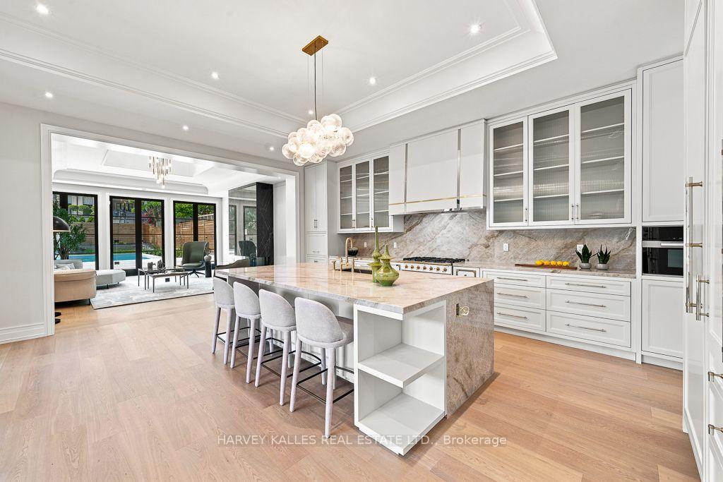 Photo 9 of 204 Forest Hill Road, Toronto, Forest Hill South — HOMEH