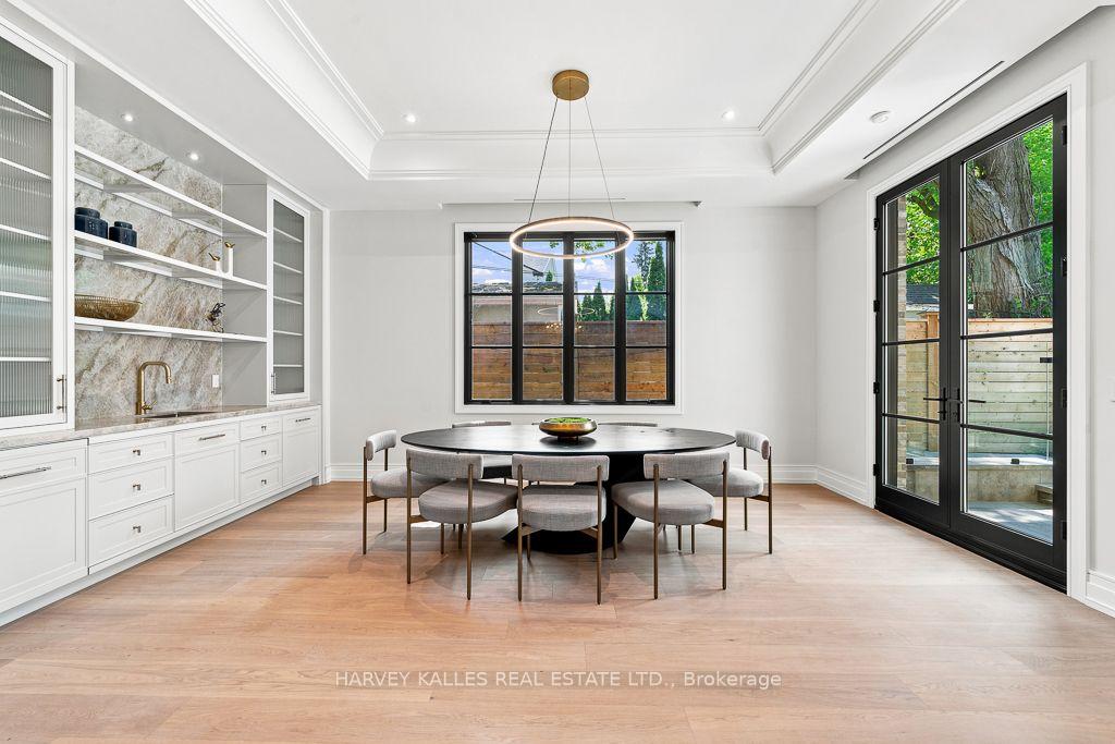 Photo 15 of 204 Forest Hill Road, Toronto, Forest Hill South — HOMEH