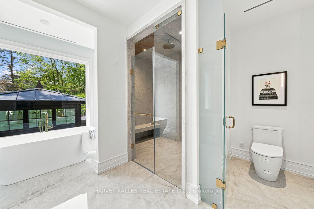 Photo 25 of 204 Forest Hill Road, Toronto, Forest Hill South — HOMEH