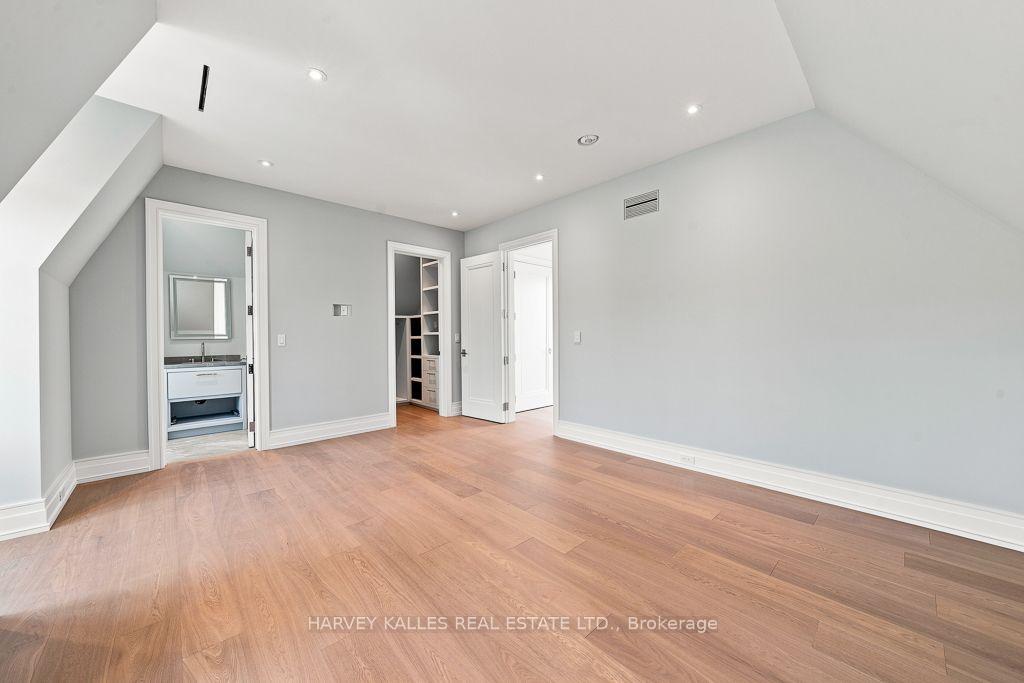 Photo 38 of 204 Forest Hill Road, Toronto, Forest Hill South — HOMEH
