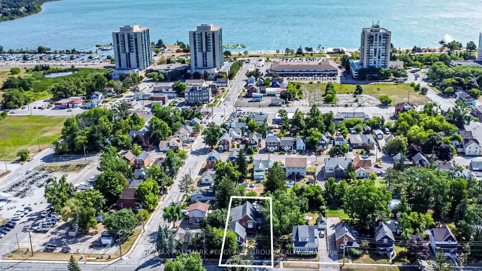 Photo 6 of 81 Innisfil Street, Barrie, Sanford — HOMEH