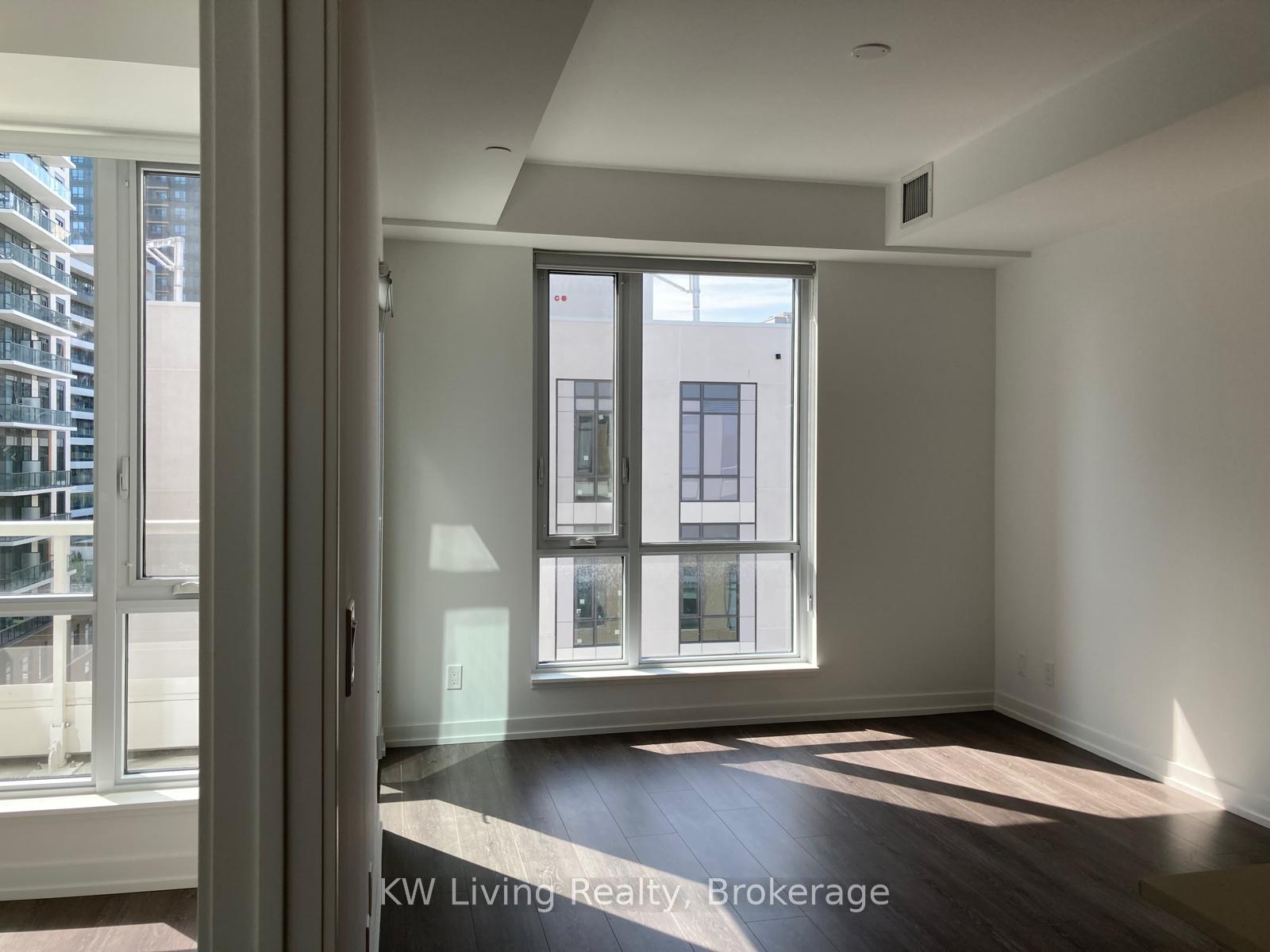 Photo 5 of Unit 611, 8 Beverley Glen Boulevard, Vaughan, Beverley Glen — HOMEH