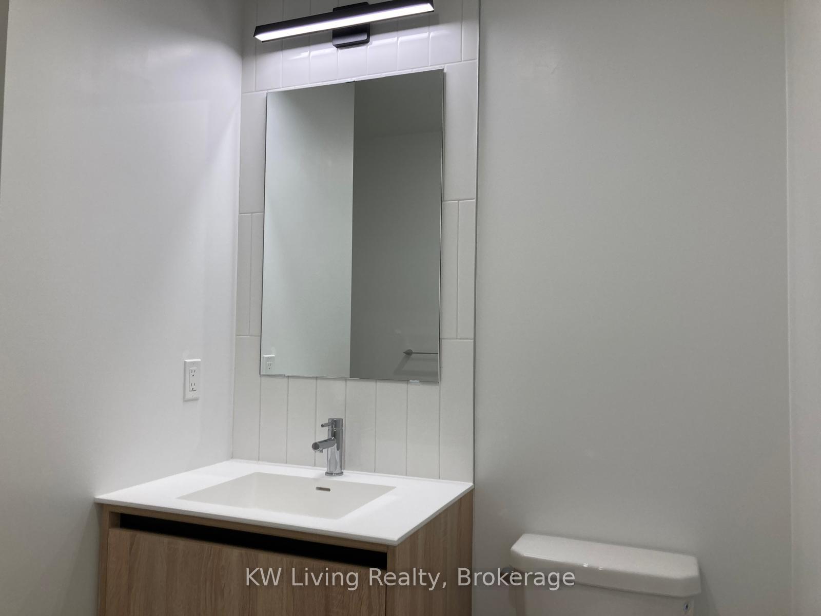Photo 16 of Unit 611, 8 Beverley Glen Boulevard, Vaughan, Beverley Glen — HOMEH