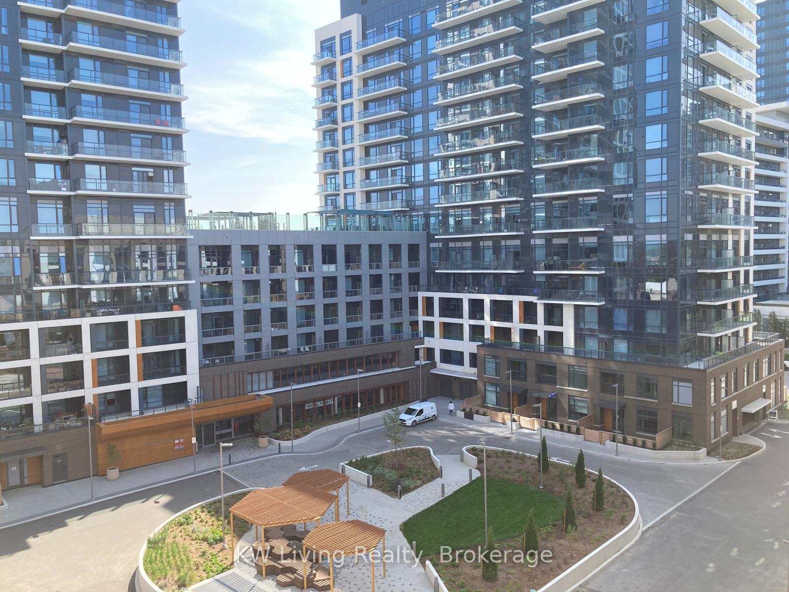 Photo 23 of Unit 611, 8 Beverley Glen Boulevard, Vaughan, Beverley Glen — HOMEH