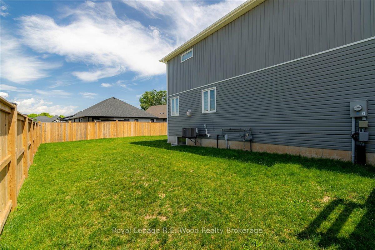 Photo 5 of 72 Trailview Drive E, Tillsonburg — HOMEH