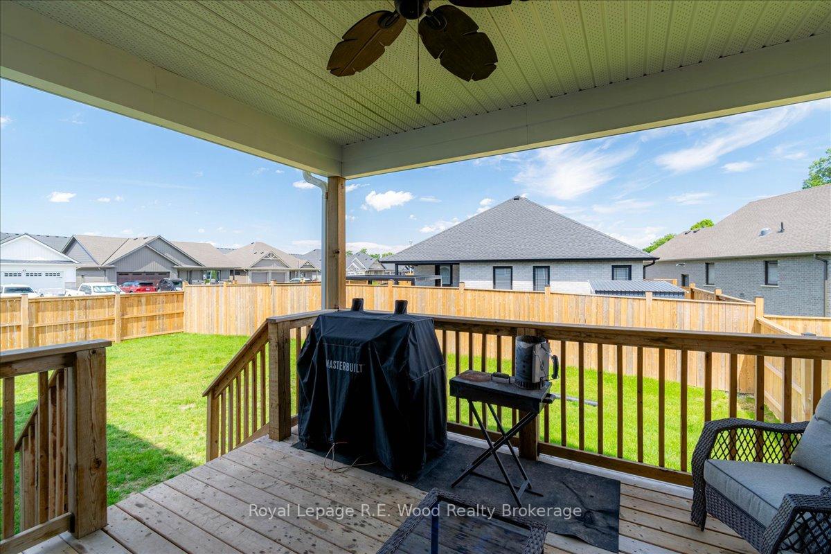 Photo 8 of 72 Trailview Drive E, Tillsonburg — HOMEH