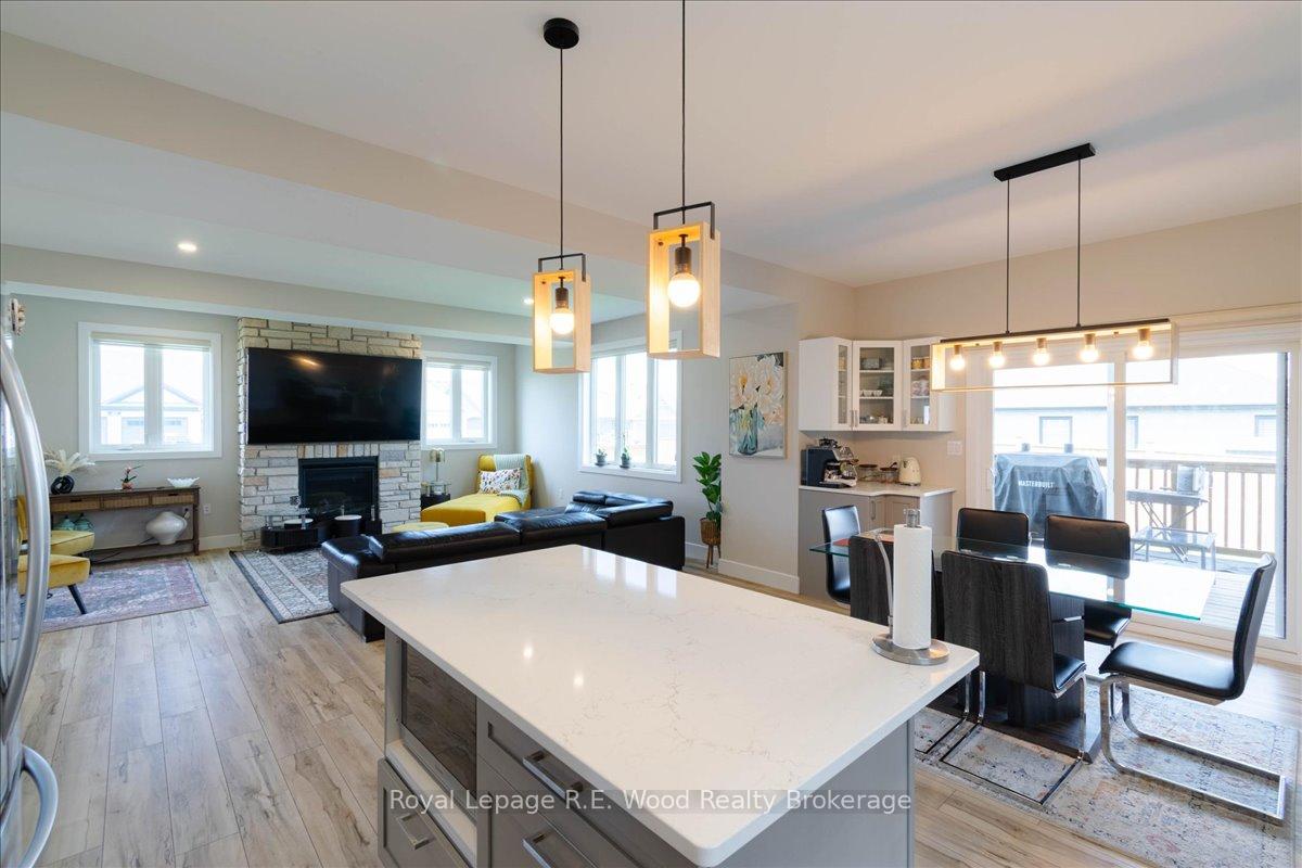Photo 21 of 72 Trailview Drive E, Tillsonburg — HOMEH