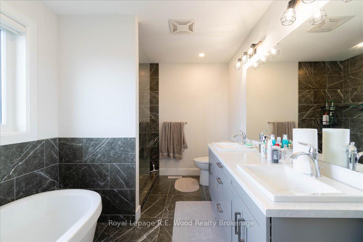 Photo 27 of 72 Trailview Drive E, Tillsonburg — HOMEH