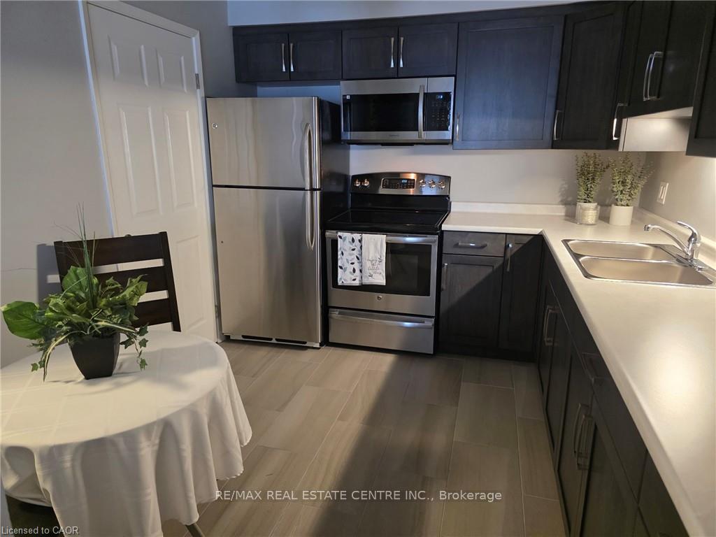 Photo 8 of Unit 106, 565 Greenfield Avenue, Kitchener, Vanier - Kitchener — HOMEH