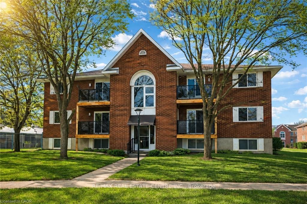 Photo 74 of Unit 106, 565 Greenfield Avenue, Kitchener, Vanier - Kitchener — HOMEH