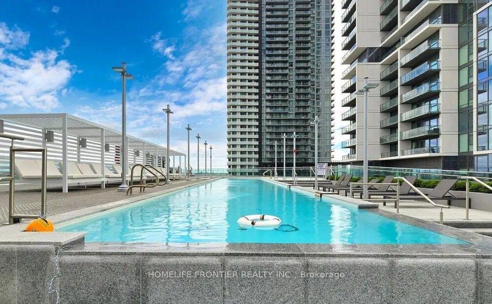 Photo 13 of Unit 1607, 7890 Jane Street, Vaughan, Vaughan Corporate Centre — HOMEH