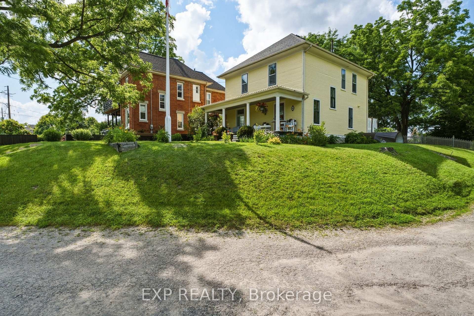 Photo 49 of 145 High Street, Georgina, Sutton & Jackson's Point — HOMEH
