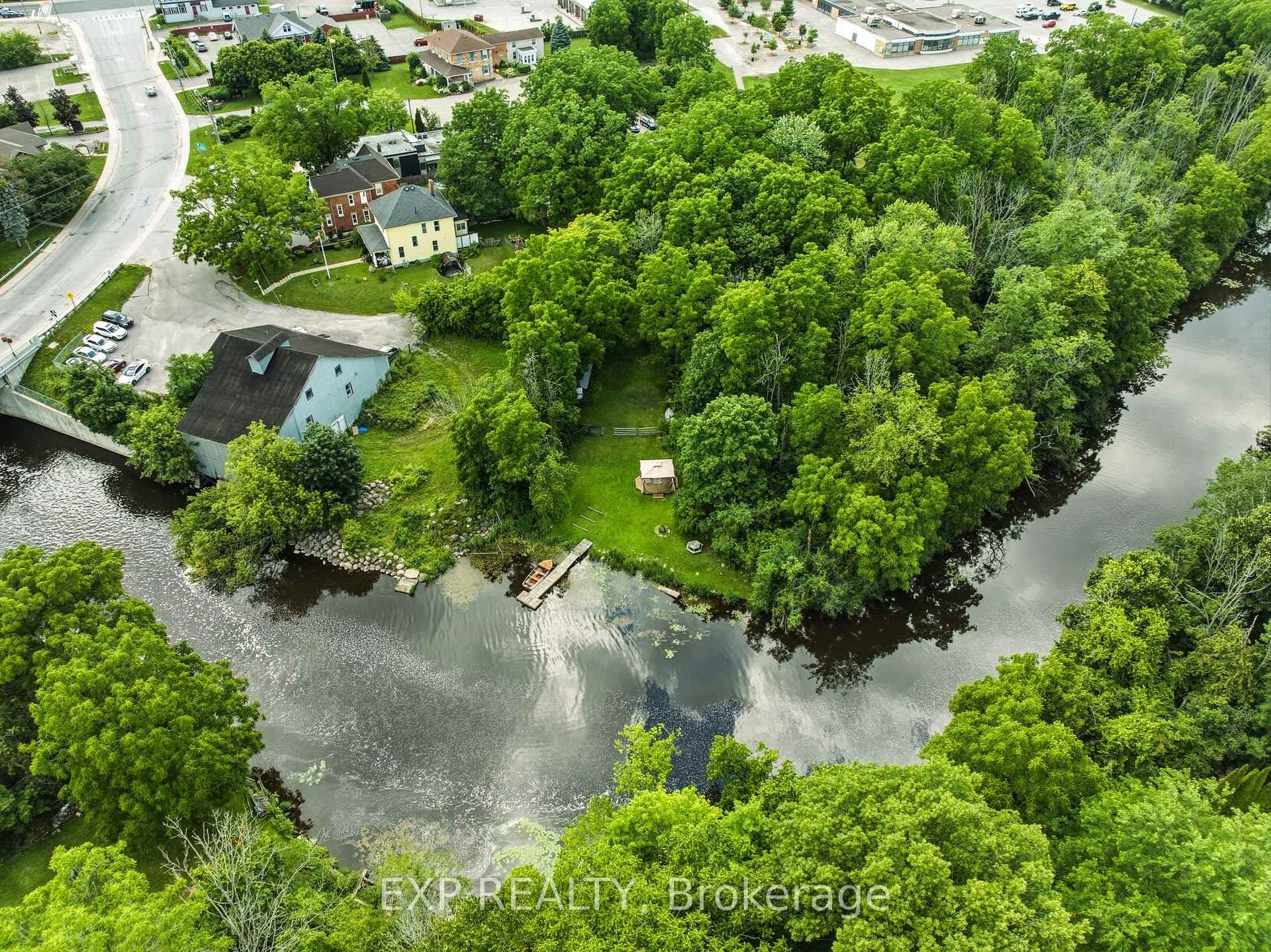 Photo 1 of 145 High Street, Georgina, Sutton & Jackson's Point — HOMEH