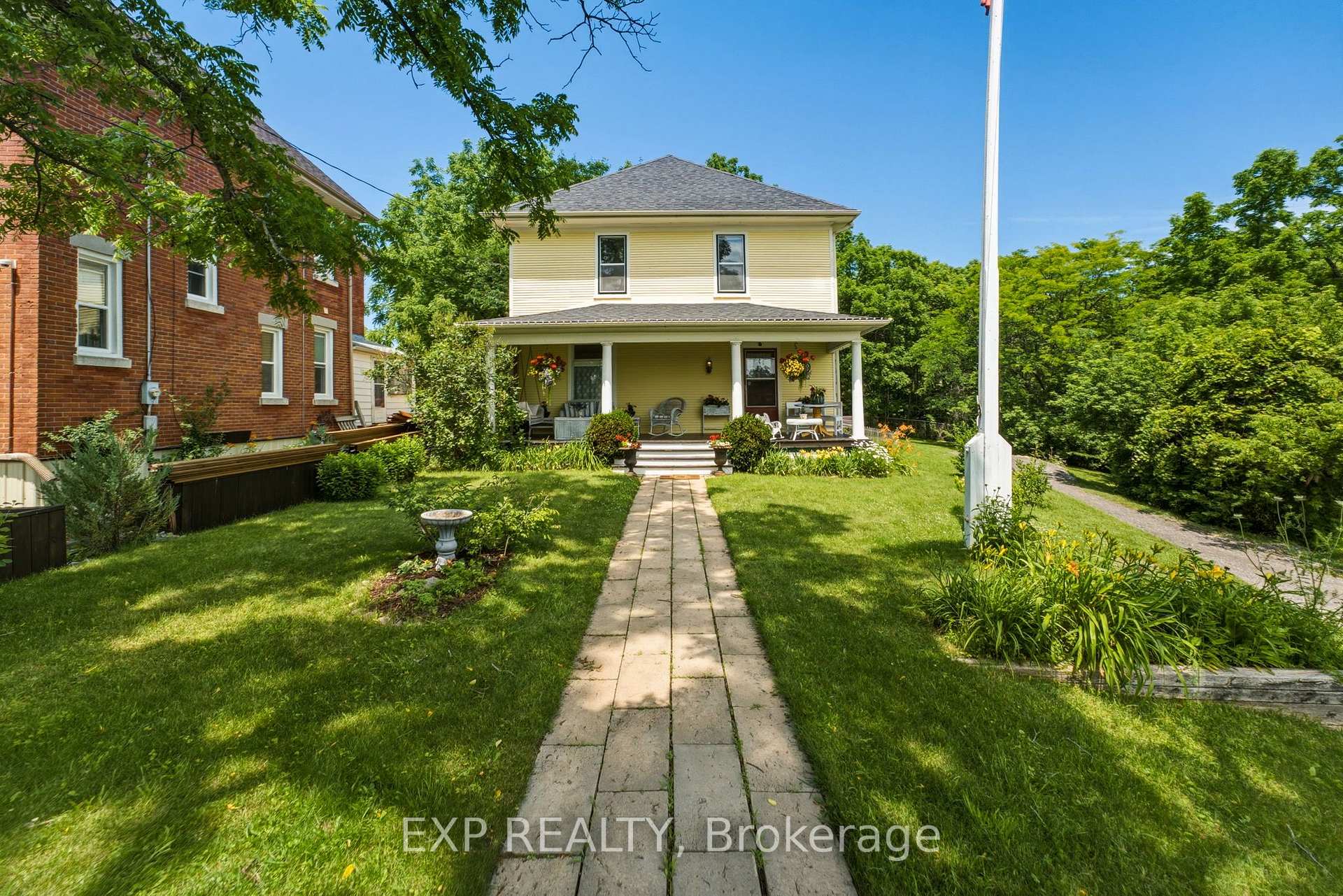 Photo 50 of 145 High Street, Georgina, Sutton & Jackson's Point — HOMEH
