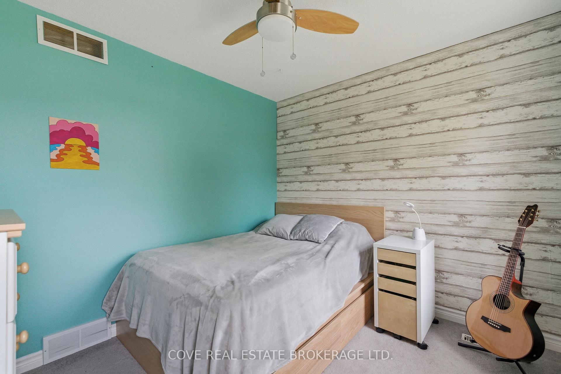 Photo 27 of 149 Salisbury Drive, Middlesex Centre, Birr — HOMEH