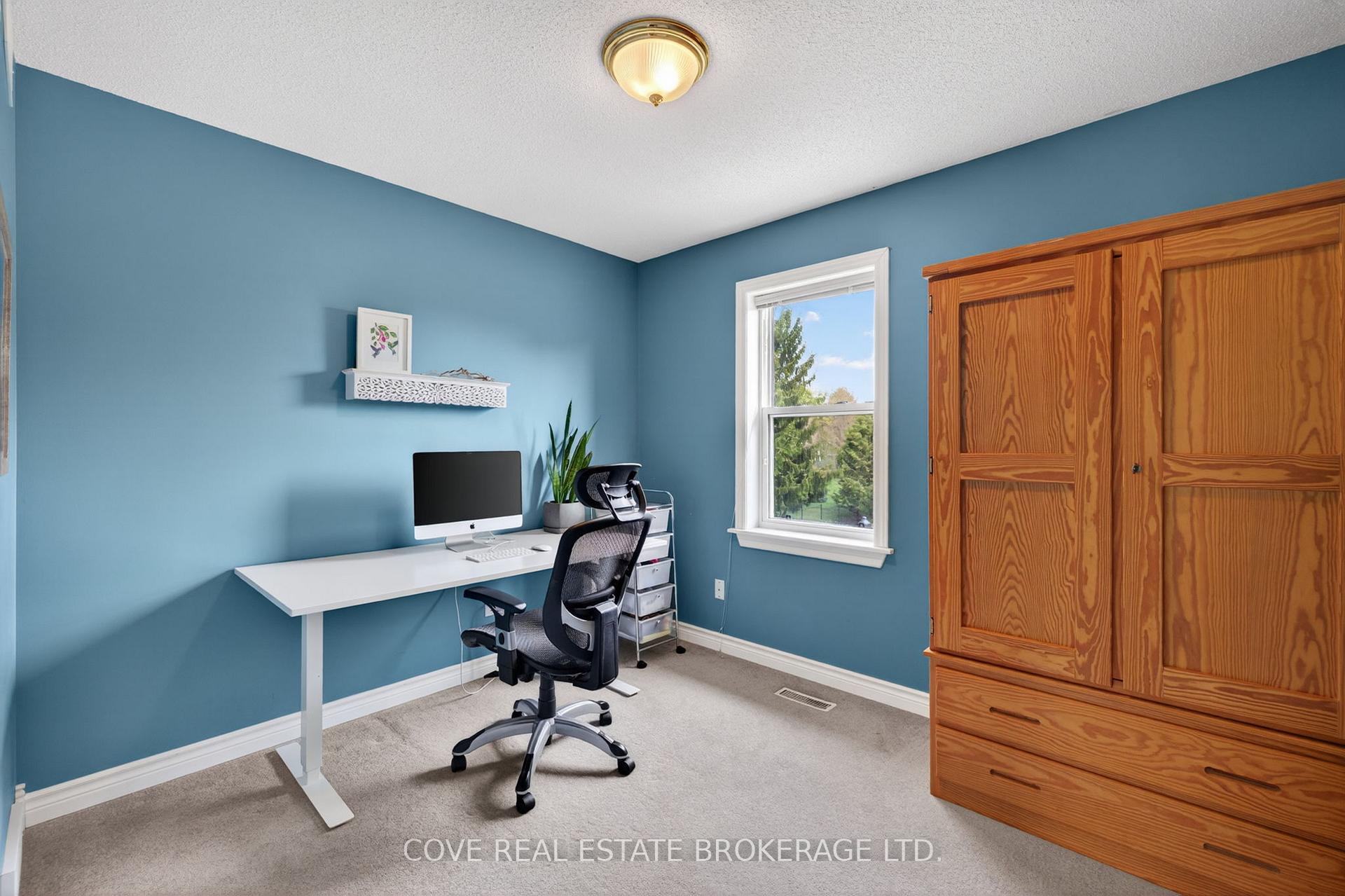 Photo 28 of 149 Salisbury Drive, Middlesex Centre, Birr — HOMEH