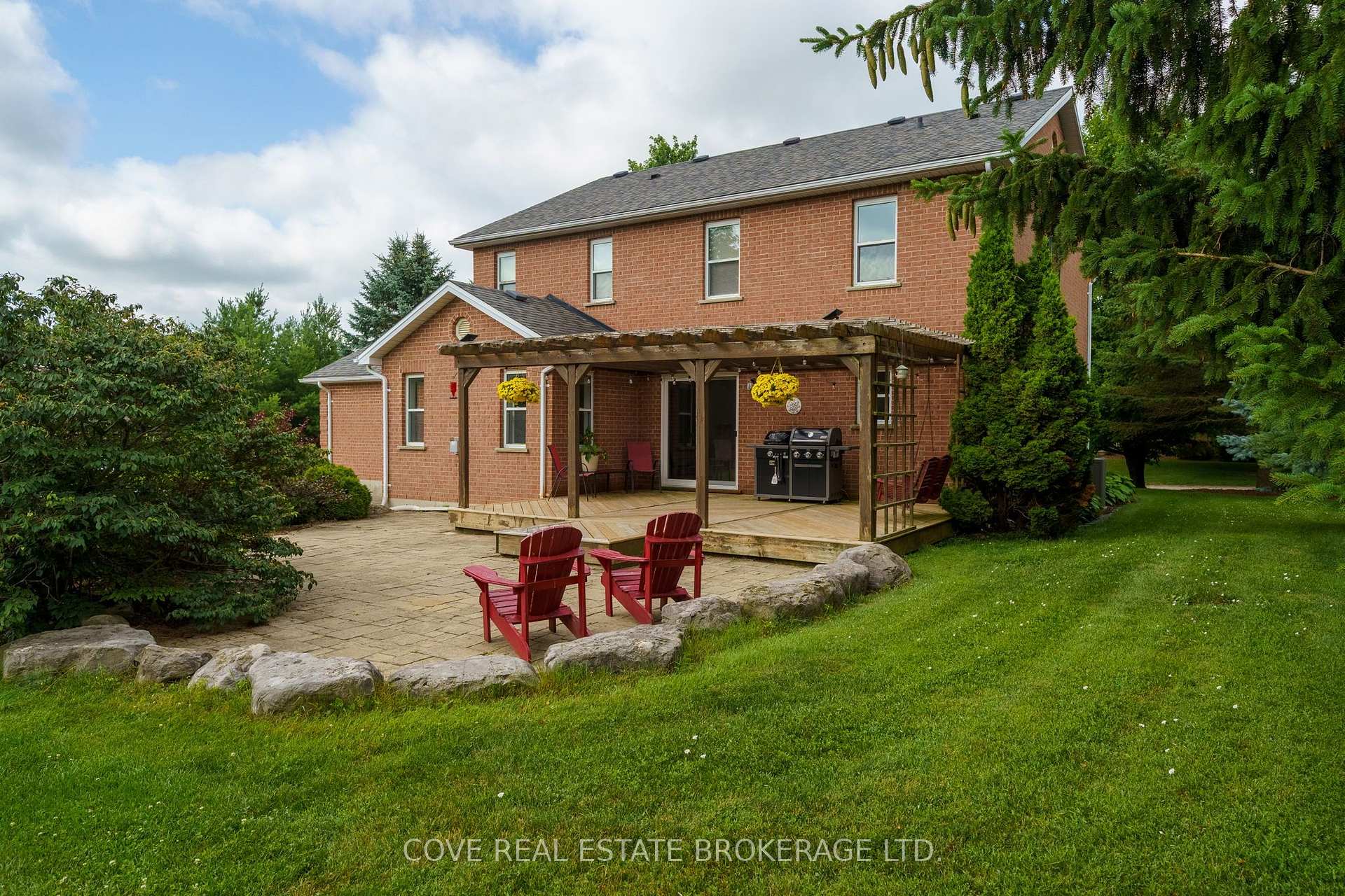 Photo 43 of 149 Salisbury Drive, Middlesex Centre, Birr — HOMEH