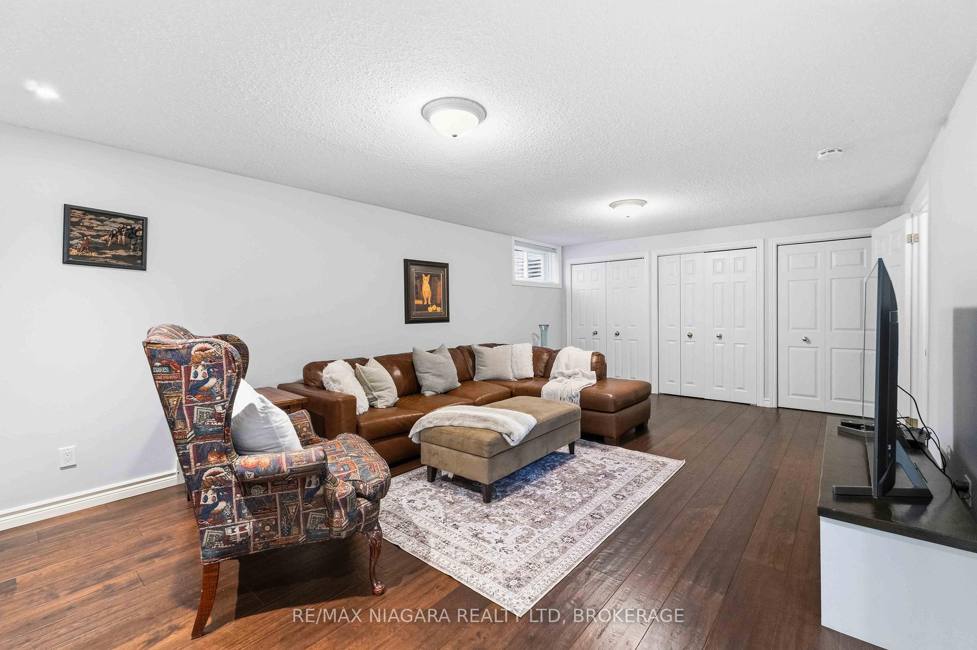 Photo 25 of 5 Graham Avenue, St. Catharines, Port Dalhousie — HOMEH