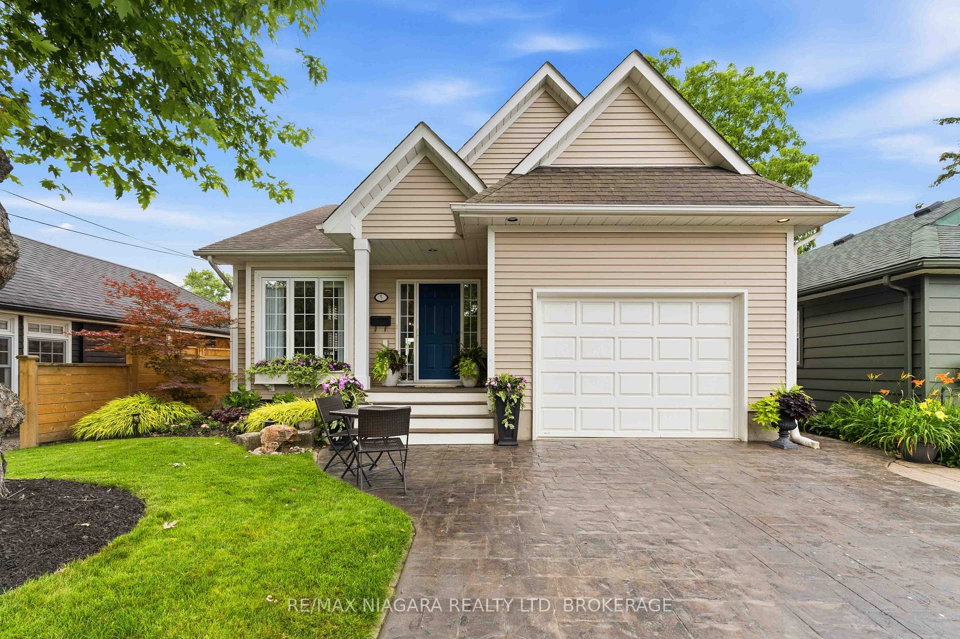 Photo 39 of 5 Graham Avenue, St. Catharines, Port Dalhousie — HOMEH
