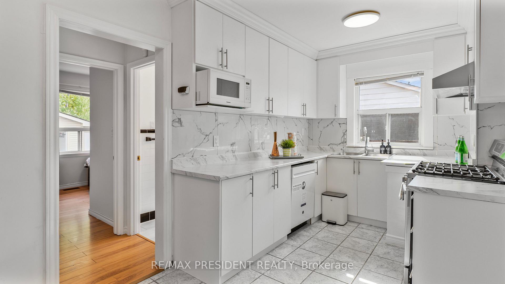 Photo 55 of 163 Prince Charles Drive, Halton Hills, Georgetown — HOMEH