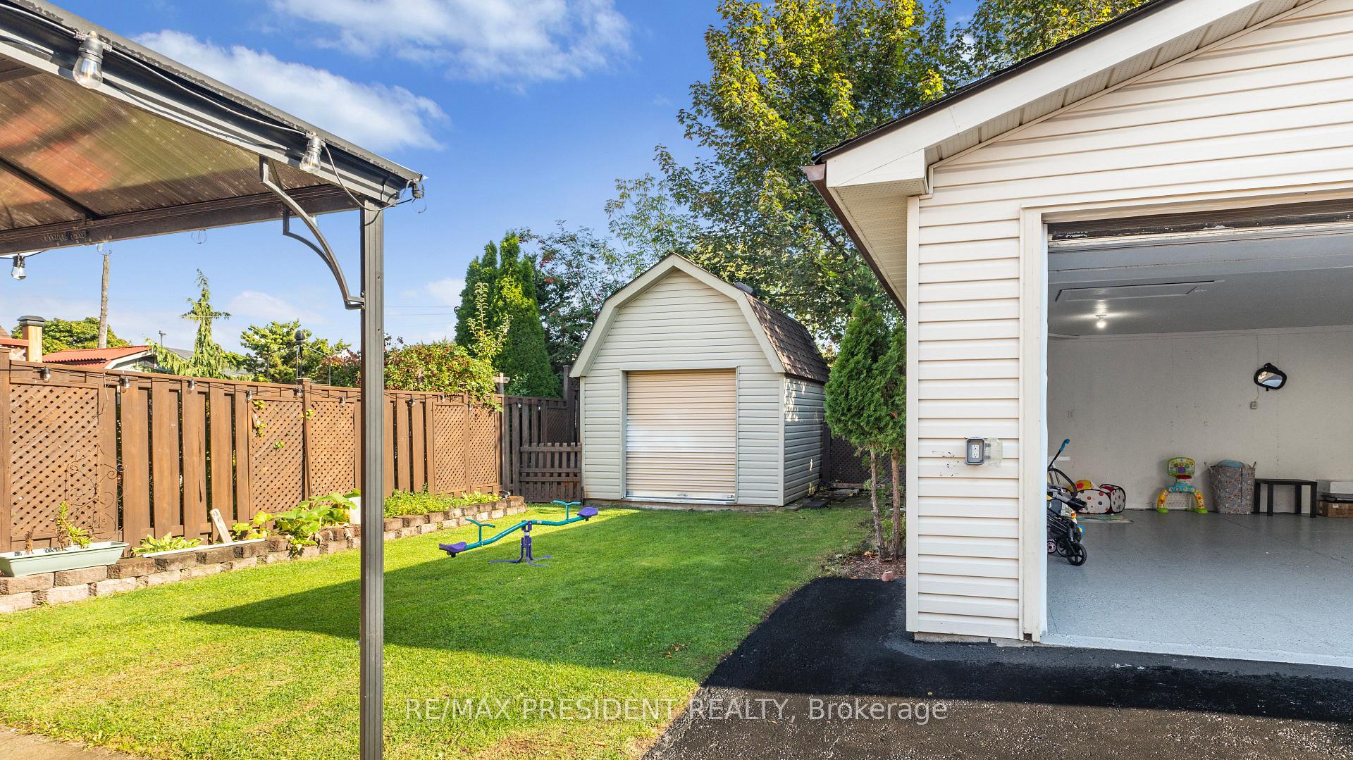 Photo 63 of 163 Prince Charles Drive, Halton Hills, Georgetown — HOMEH