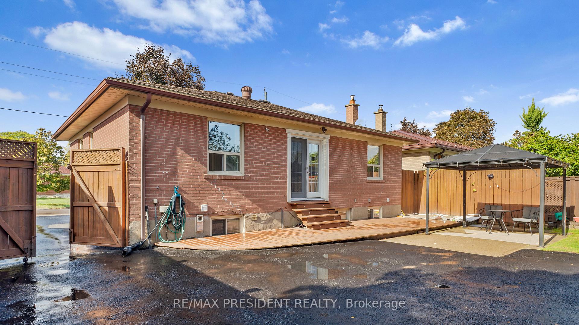 Photo 24 of 163 Prince Charles Drive, Halton Hills, Georgetown — HOMEH