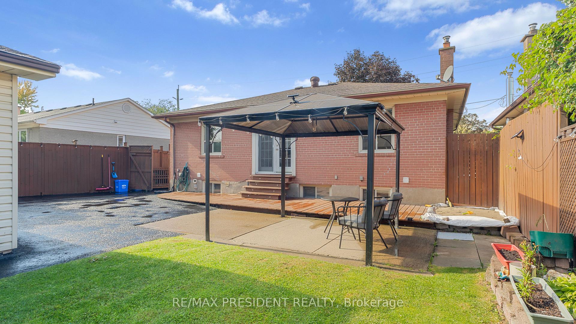 Photo 38 of 163 Prince Charles Drive, Halton Hills, Georgetown — HOMEH