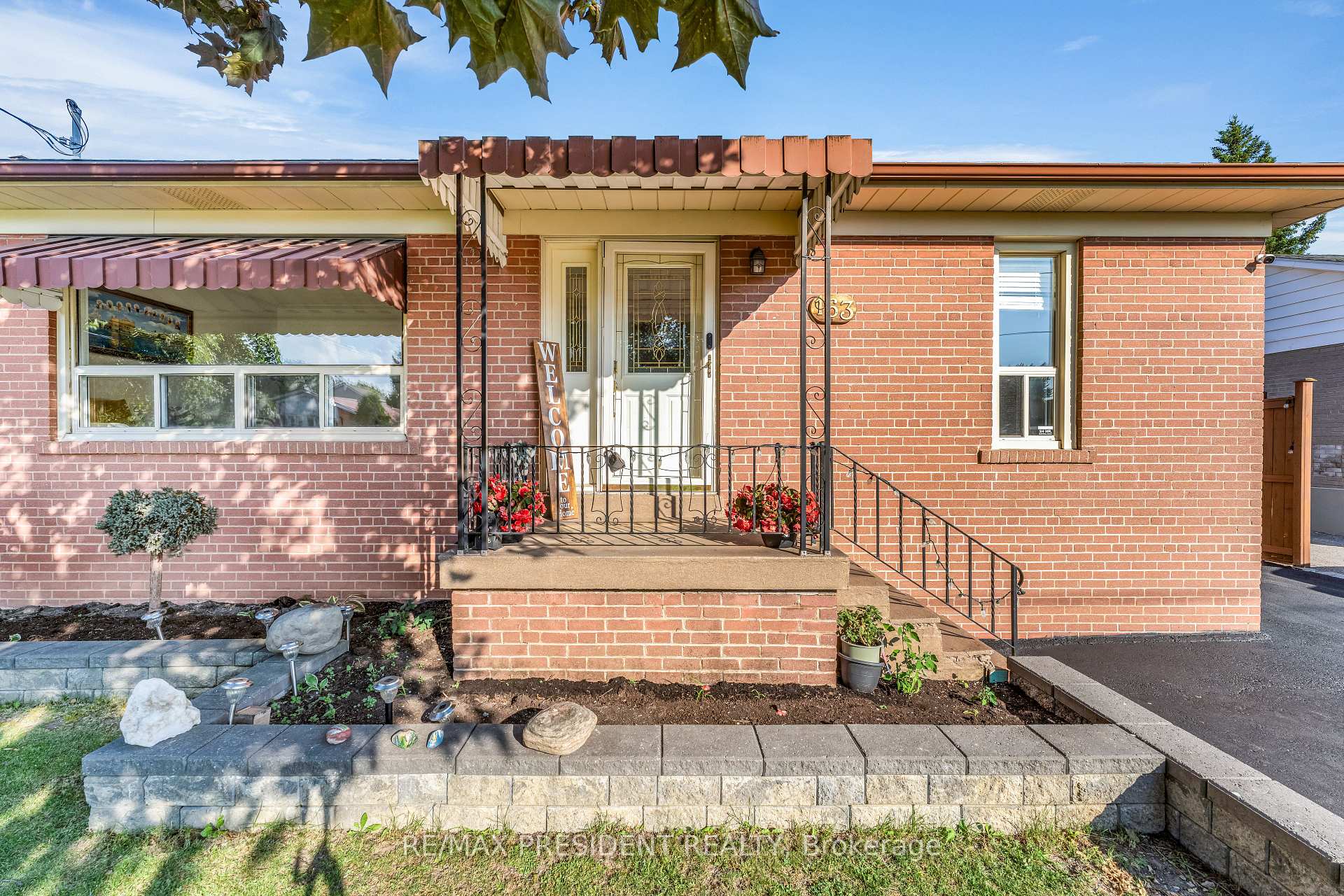 Photo 40 of 163 Prince Charles Drive, Halton Hills, Georgetown — HOMEH