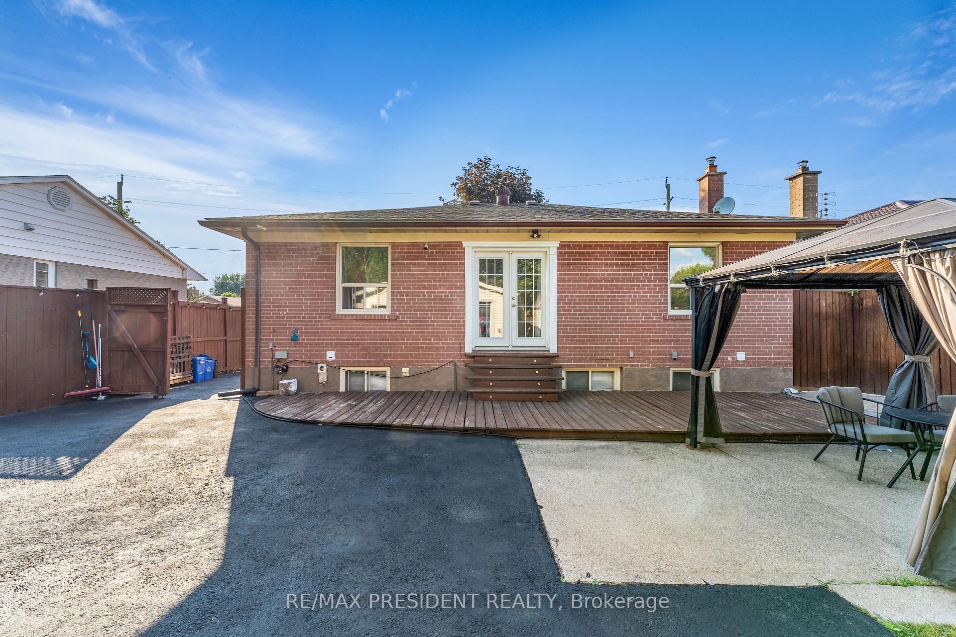 Photo 49 of 163 Prince Charles Drive, Halton Hills, Georgetown — HOMEH