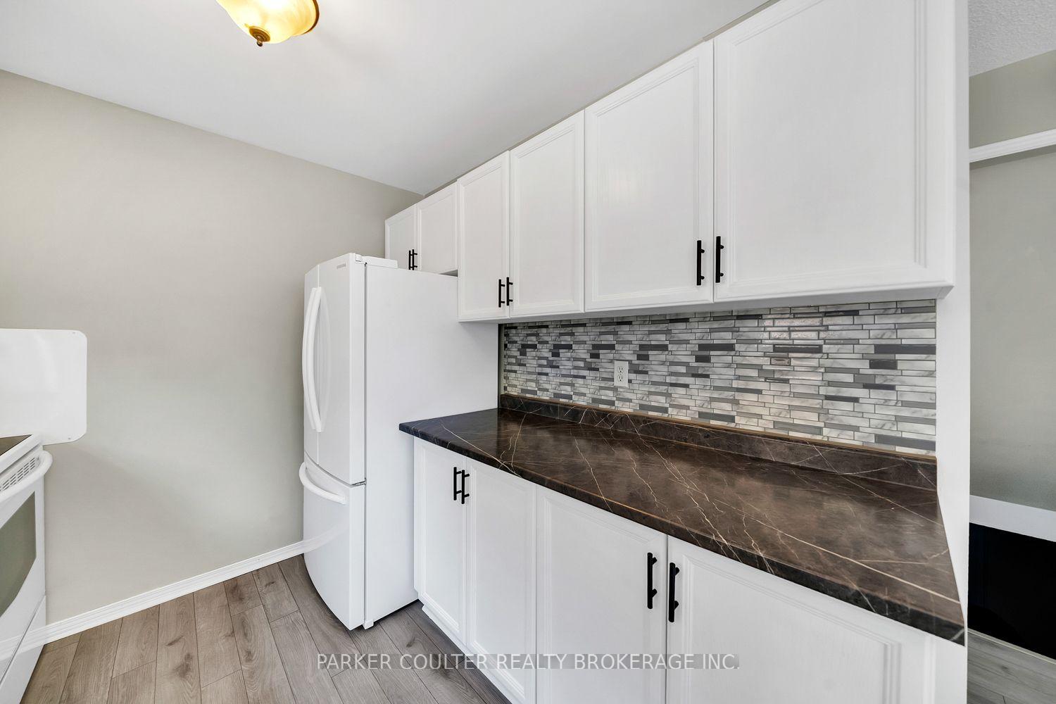 Photo 13 of 1098 Maclean Street, Innisfil, Alcona — HOMEH