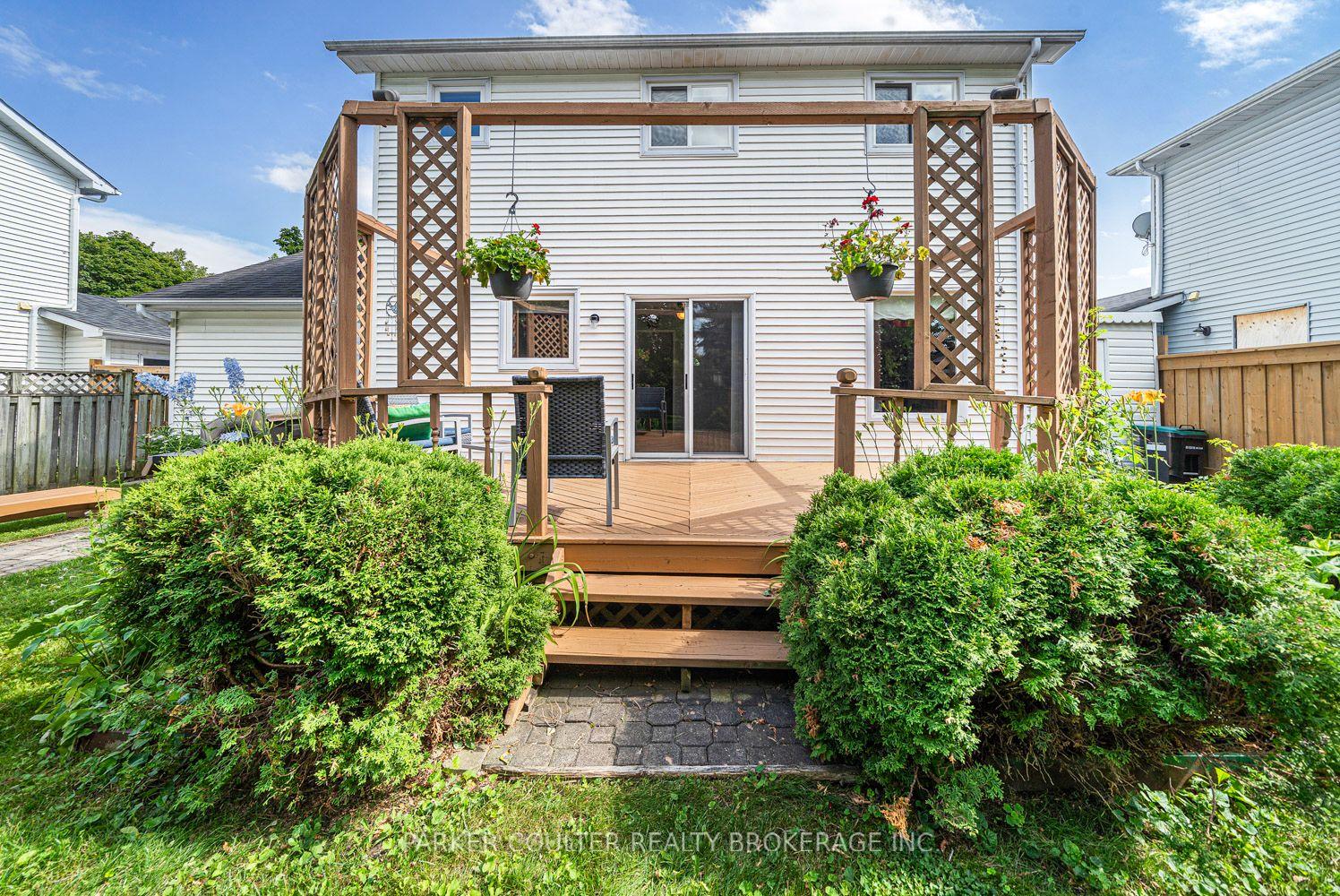 Photo 44 of 1098 Maclean Street, Innisfil, Alcona — HOMEH