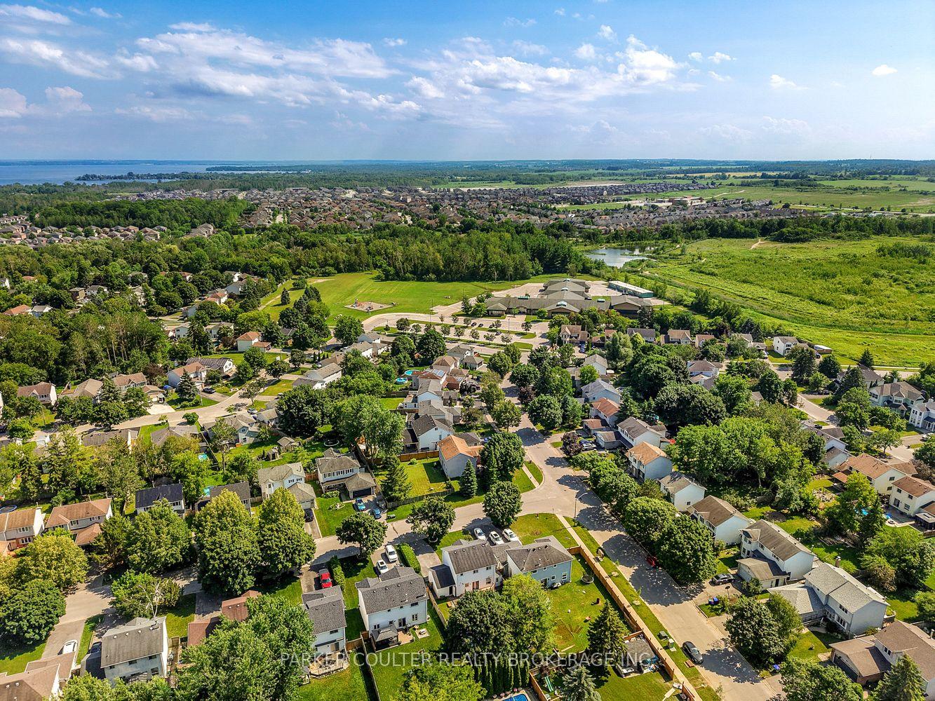 Photo 48 of 1098 Maclean Street, Innisfil, Alcona — HOMEH