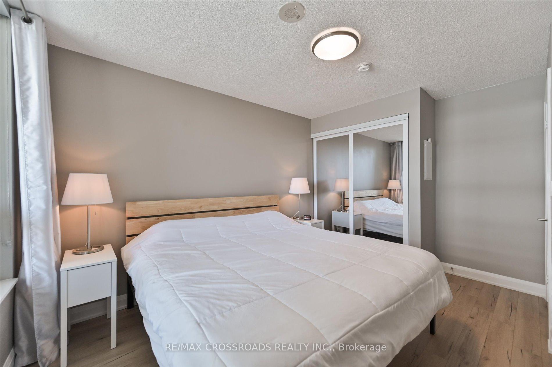 Photo 21 of Unit 308, 25 Water Walk Drive, Markham, Unionville — HOMEH