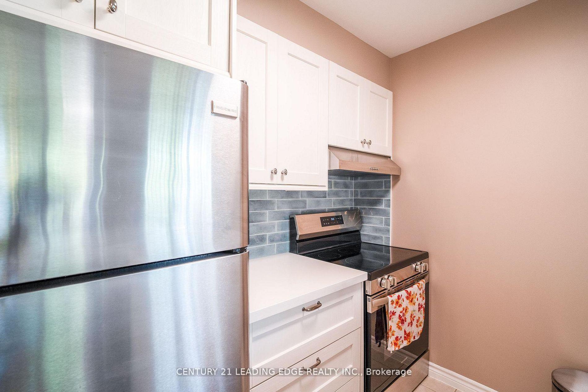 Photo 4 of Unit 219, 700 Humberwood Boulevard, Etobicoke, West Humber-Clairville — HOMEH