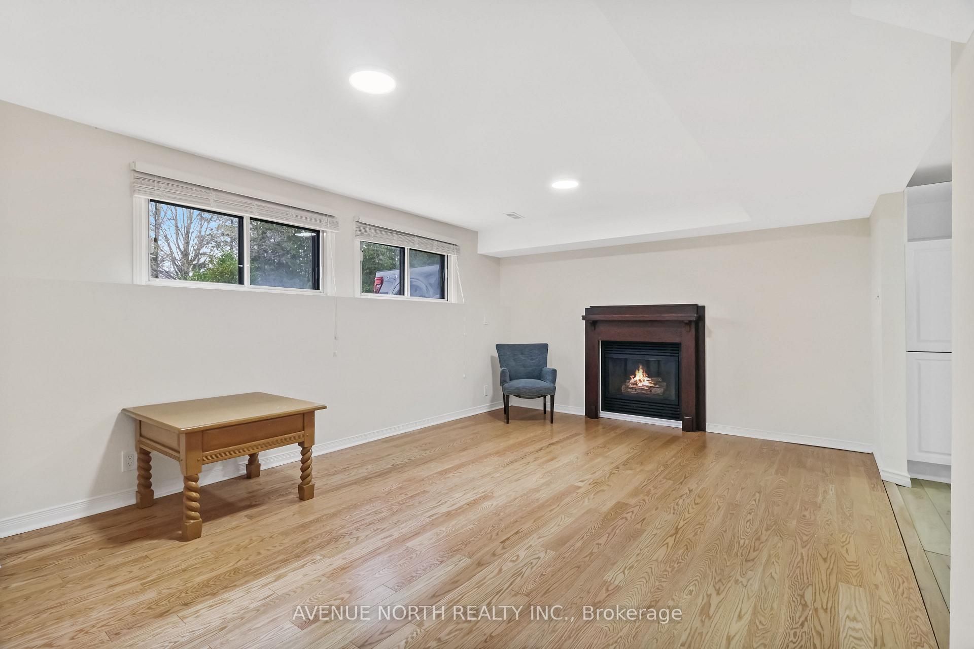 Photo 5 of Unit B, 1420 Matheson Road, Ottawa, Carson Grove — HOMEH
