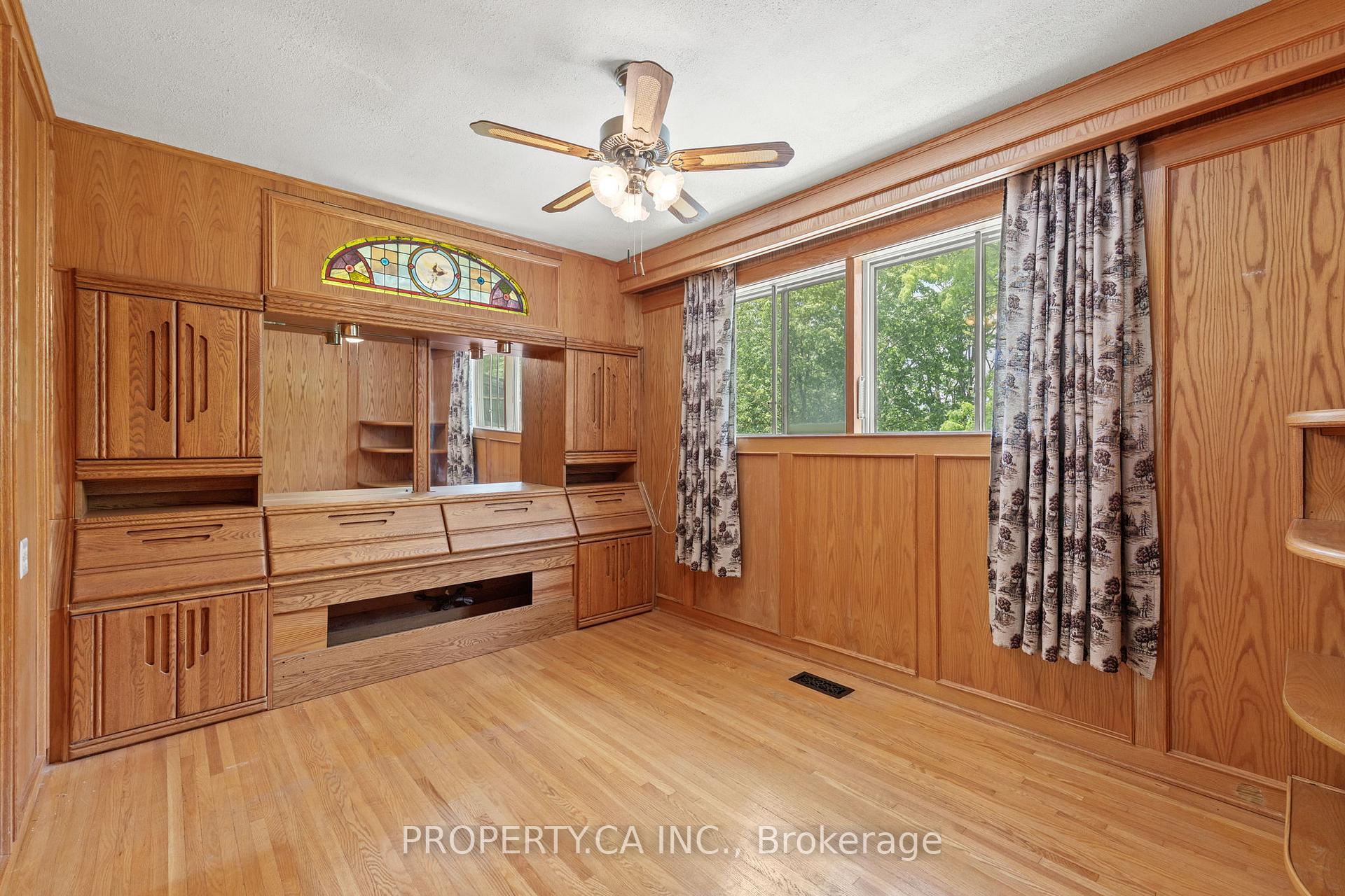 Photo 14 of 77 Troutbrooke Drive, North York, Downsview-Roding-CFB — HOMEH