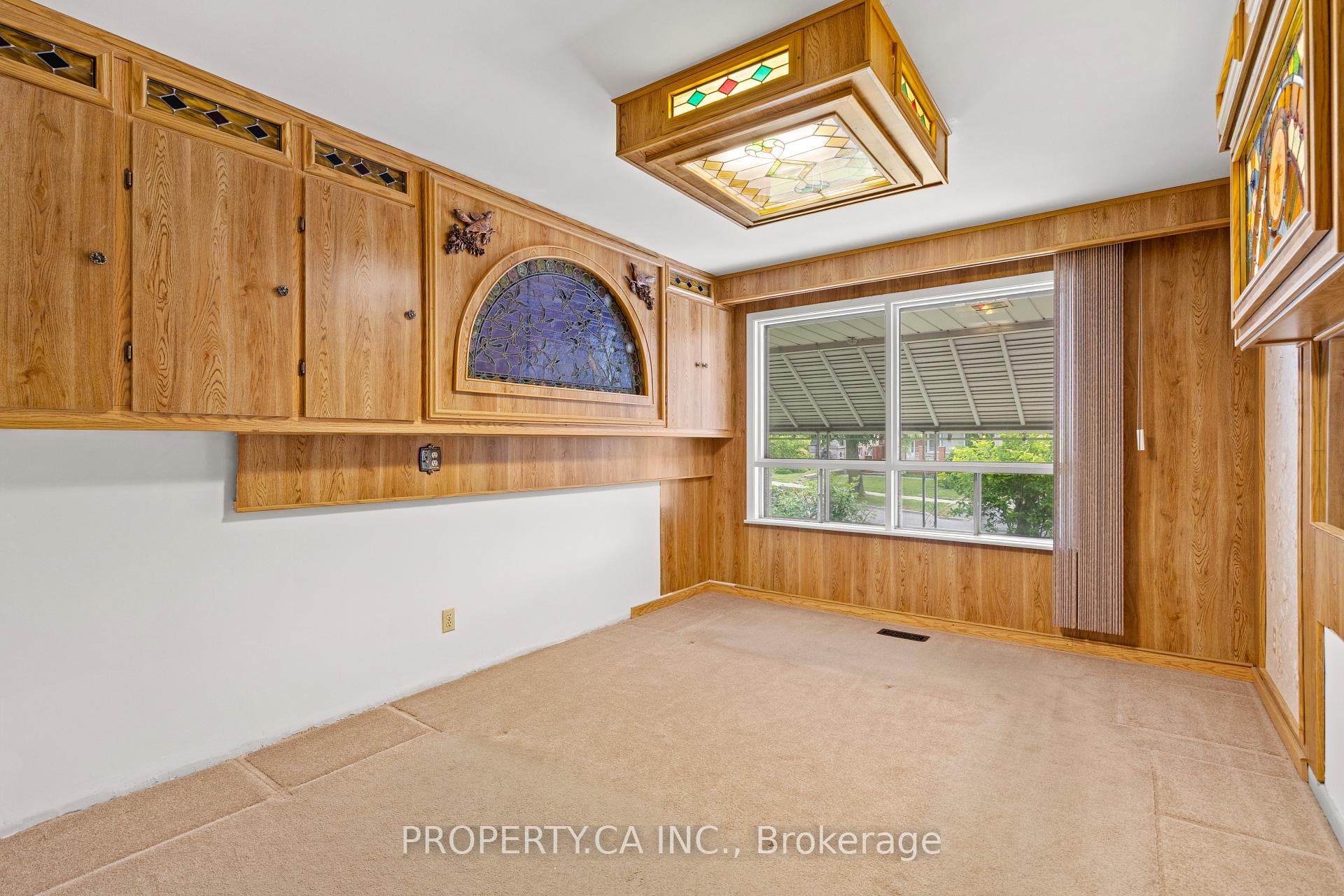 Photo 18 of 77 Troutbrooke Drive, North York, Downsview-Roding-CFB — HOMEH