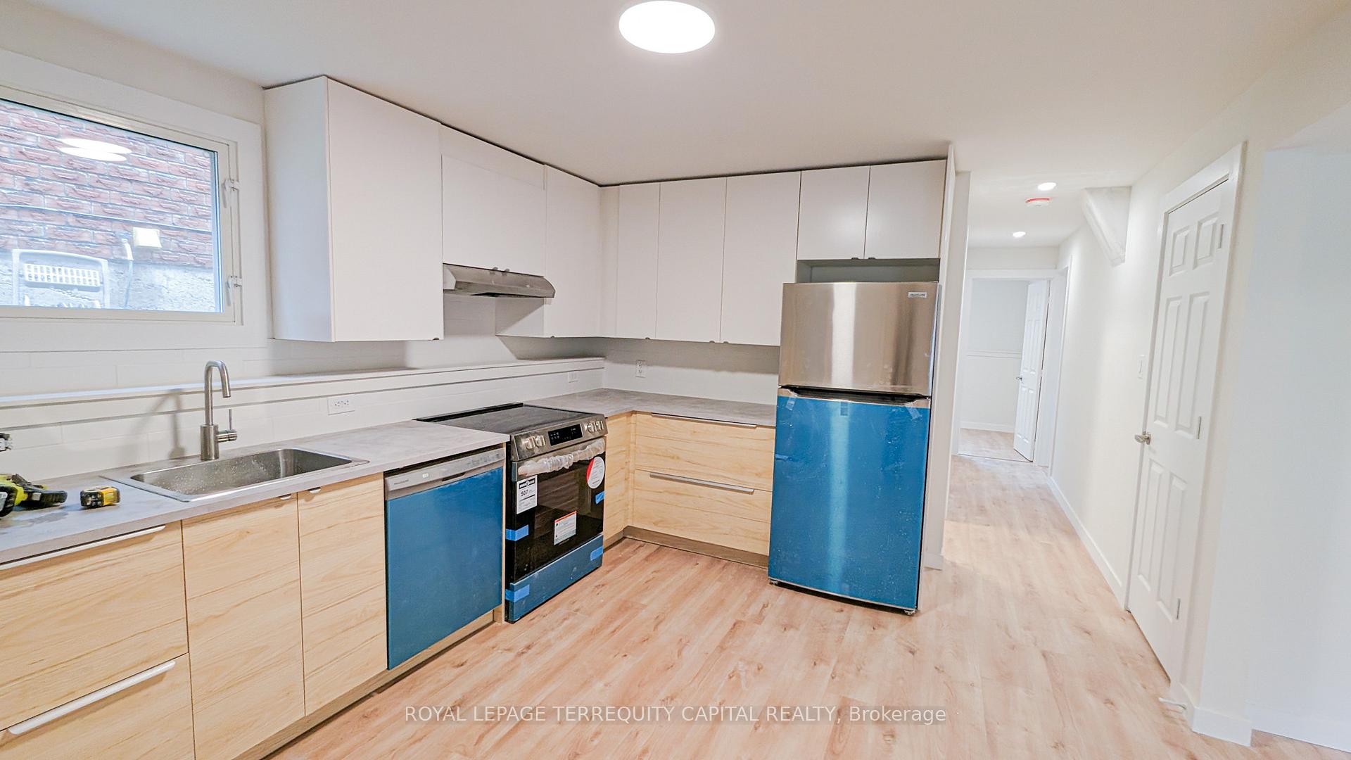 Photo 7 of Unit Lower, 34 Mcconkey Place, Barrie, Allandale Heights — HOMEH