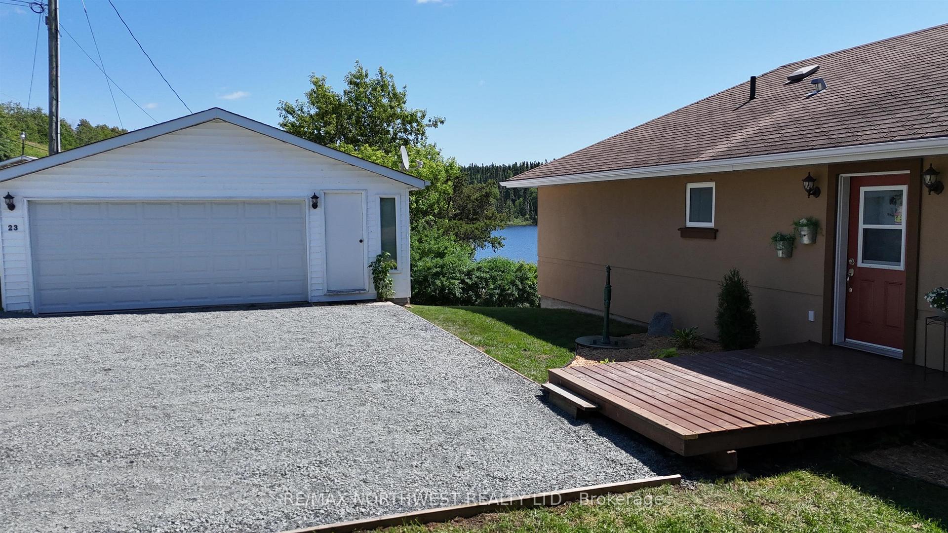 Photo 10 of 23 Hawk Lake, Kenora Remote Area, East Of Kenora — HOMEH